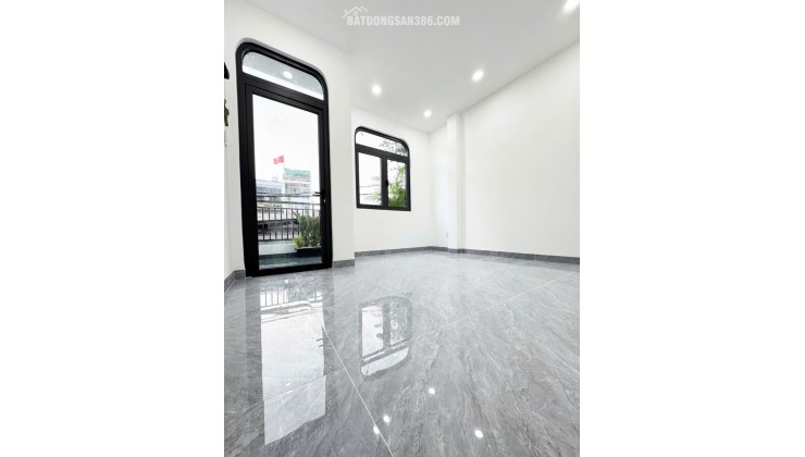 Xe hơi ngủ trong nhà ngay Aeon Tân Phú, nhà 51m2 full nội thất chỉ nhỉnh nhẹ 5Đ